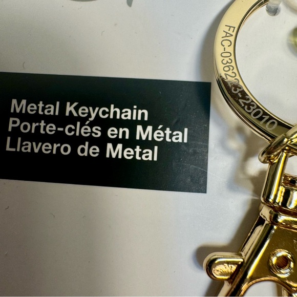 NWT. Disney Parks Bambi & Thumper Bunny Earth Sign Metal Keychain or Bag Charm. - Picture 9 of 10